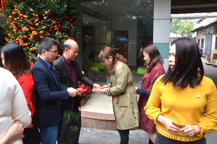 KS��ʱ��(�й���)�ٷ���վ