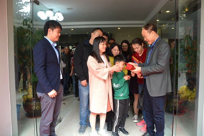 KS��ʱ��(�й���)�ٷ���վ